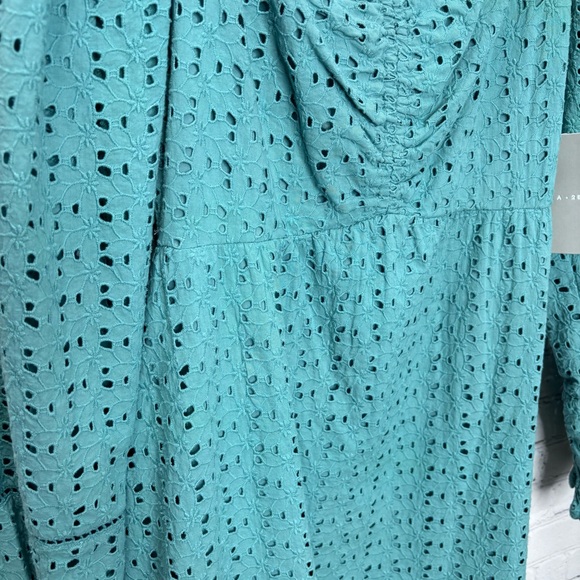 Chelsea 28 CINCHED FRONT EYELET LONG SLEEVE A-LINE DRESS IN GREEN SEAGLASS - Picture 4 of 10